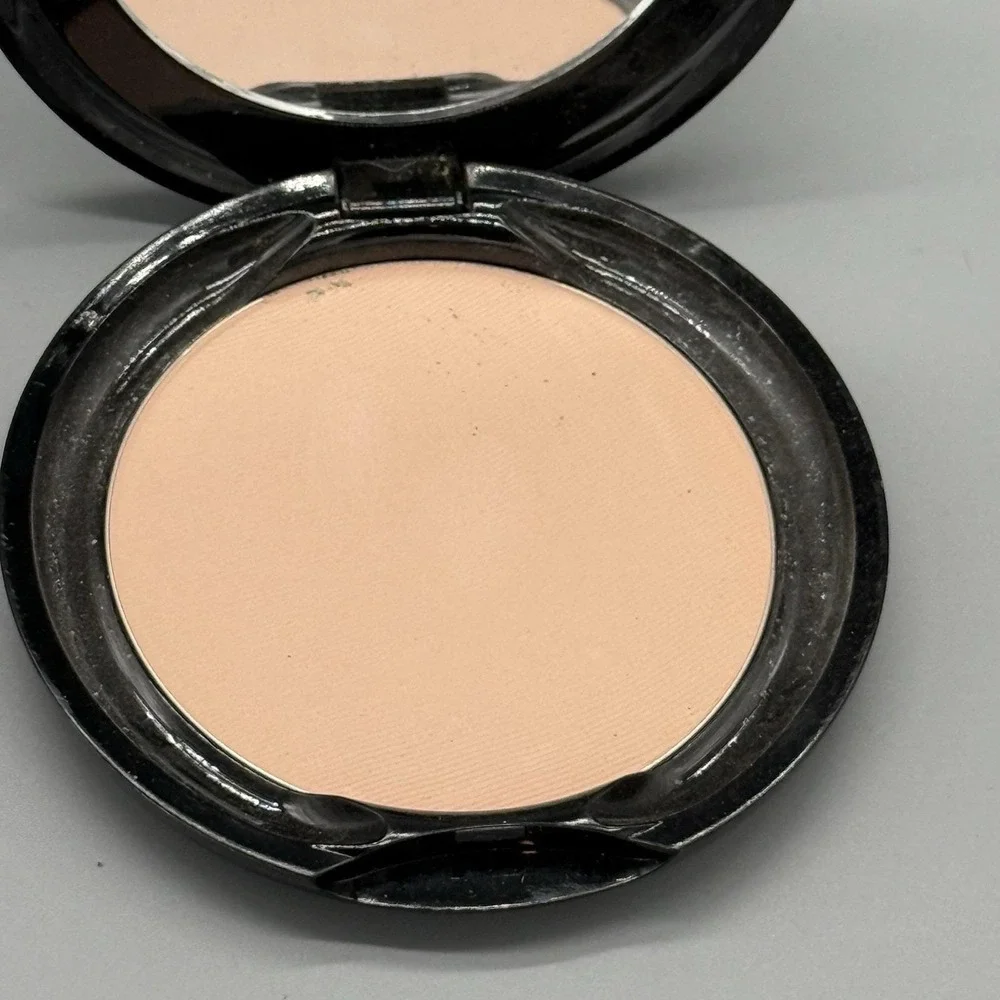 Jane By Sassaby Oil Free Finishing Powder 1 Ivory To Vanilla Y2K 2000s‎ READ